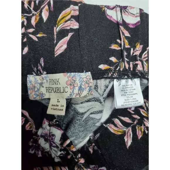 Pink Republic flowers print lounge size L NWT - Picture 4 of 8